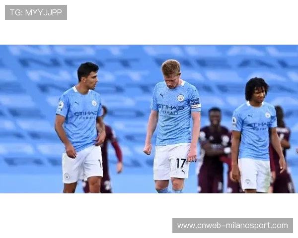 利物浦右边后卫弗林蓬赛季四次受伤,复出时间一再推迟 利物浦右边后卫弗林蓬赛季四次受伤,复出时间一再推迟